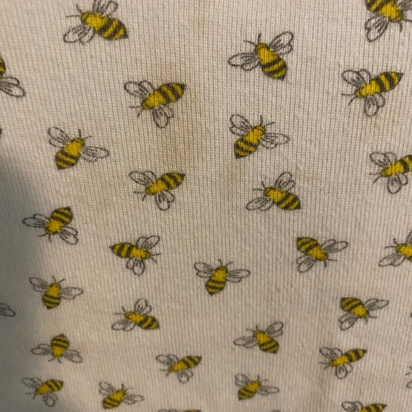 Burt’s Bees bodysuit bundle of 3 (6-9 Months) - Picture 7 of 11